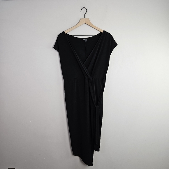 Torrid Black Jersey Knit Knotted Wrap Dress 0 - Picture 2 of 10